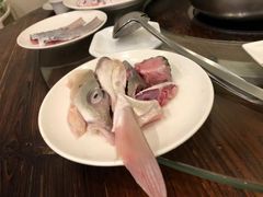 脆肉鲩鱼头-正能量脆肉鲩火锅