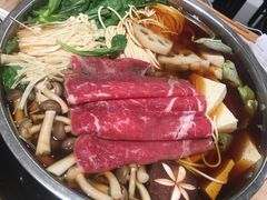 -盒马鲜生(红莲店)