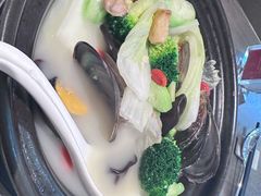 -港丽餐厅(来福士店)