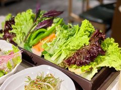 蔬菜拼盘-本家韩国烤肉(青岛万象城店)