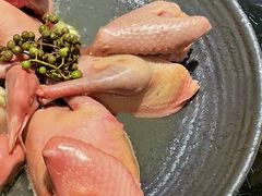 晋宁盐水乳鸽-泓0871臻选云南菜·味庄