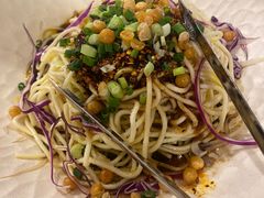 -老鼎万春卤菜(五代传承创始老店)