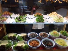 -闯关东东北农家菜(崂山石老人店)