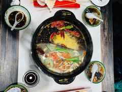 鸳鸯锅-XiaoJunGan Hotpot 钢管厂五区小郡肝火锅串串香