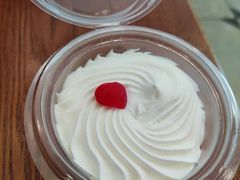 -红宝石·鲜奶小方·海派西点房(南丹店)