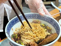 -沪西老弄堂面馆(定西路店)