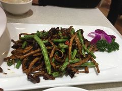 -闫府私房菜(经四路万达店)