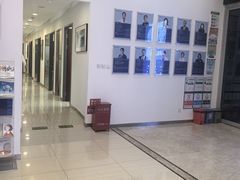 -瑞尔齿科(颐堤港诊所)