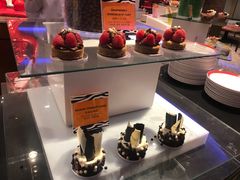 -咖啡苑自助餐厅·中国大饭店