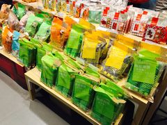 -良品铺子(大唐西市店)