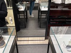 -CHANEL(恒隆广场店)