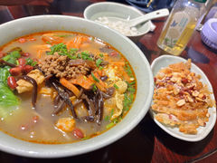 -粉家柳州螺蛳粉(杨宅路店)