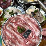 炸裂！昆明吃到的！吼吼吃…