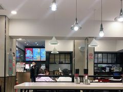 大堂-康师傅私房牛肉面(马泉营奥莱店)