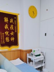 -靓芙泉祛痘.科技美肤连锁