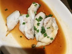 豆腐鱼葱油蒸-乔街深夜食堂·台州菜·高压锅生蚝(杭州总店)