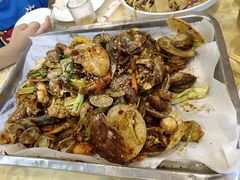 -鑫渔港海鲜本地菜·山海关浑锅(东戴河店)
