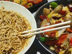 -巴厘龙虾·榜首油焖大虾(音乐学院·沿江酒馆店)
