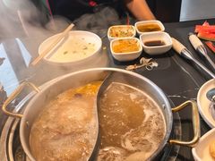 -魁牛·潮汕牛肉自助火锅(沈辽路万达店)