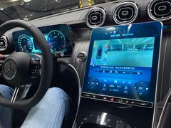 -上海星瀚奔驰4S店(红柳路店)