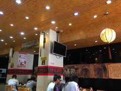 大堂-百年尹氏汤包(湖南路狮子桥店)