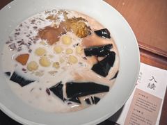 -RUXU入续糖水铺与包(卓悦中心店)