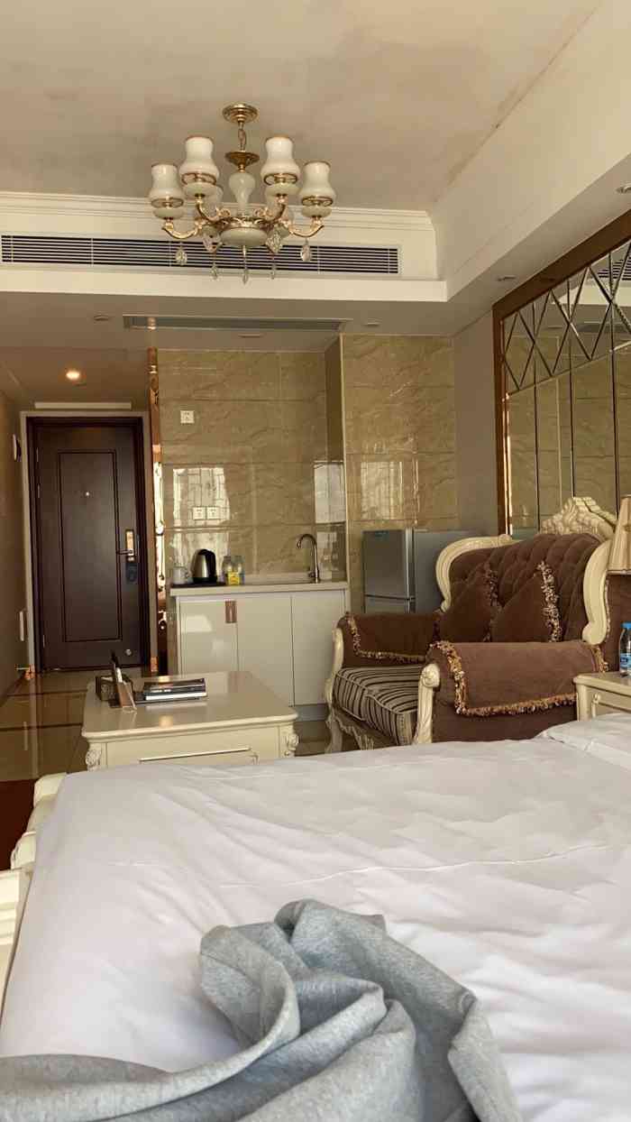 美豪酒店(深圳罗湖大剧院万象城店)