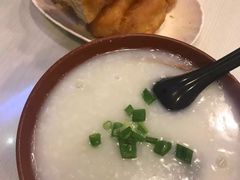 -大师傅粥品(埃华街)