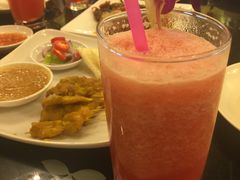 -J Daeng Seafood