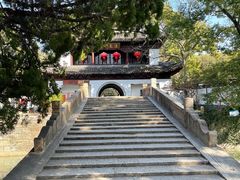 -汇龙潭