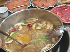 -乳仔牛牦牛汤锅 烤羊排(松潘古城店)