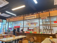 -丽丽三鲜螺蛳粉(田林路店)