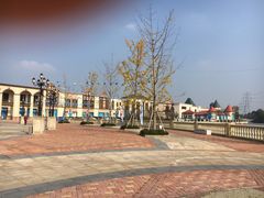 -蓝精灵乐园·世茂精灵之城主题乐园