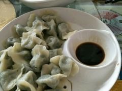-天天向上素食餐厅(五台山店)