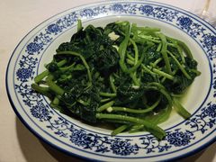 -客家大院·非遗赣南客家菜(郁孤台店)