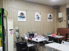 -明月麻辣香锅(明日星城店)