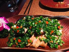 大理风味葱椒鸡-花马天堂云南餐厅 Lost Heaven(外滩店)