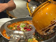 -万重锦·人文川菜馆(骡马市店)