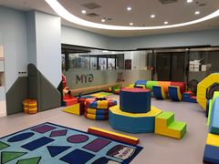 -美国谷斯妈妈早教中心 (陆家嘴店)