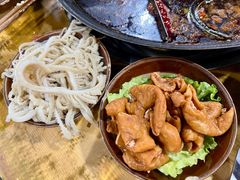 -正南齊北重庆老火锅(光华村直营店)