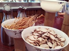 -成都你六姐·牛肉冒菜(城市集市合生汇店)