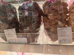 -红房子西点(汇联商厦天钥桥路店)