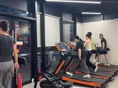 -乐刻运动健身(青山印象城店)
