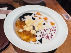 -RUXU入续糖水铺与包(卓悦中心店)