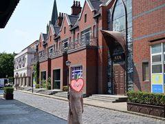 -钟书阁(松江泰晤士小镇店)