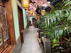 -龙泉小镇(科圣路店)