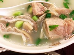 本帮肚肺汤-三两春(浦三路店)