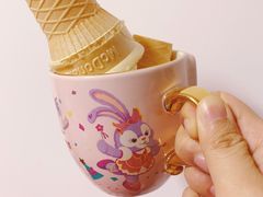 -麦当劳(假日广场店)