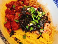 辣肉拌面-沪西老弄堂面馆(定西路店)