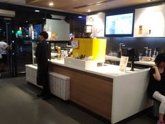 -麦当劳(宝山大厦店)
